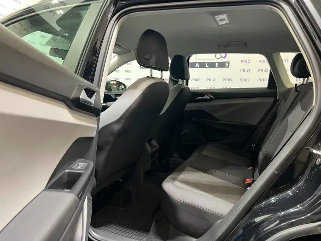 2022 Volkswagen Taos - Photo 17