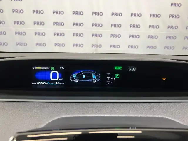 2016 Toyota Prius - Photo 24