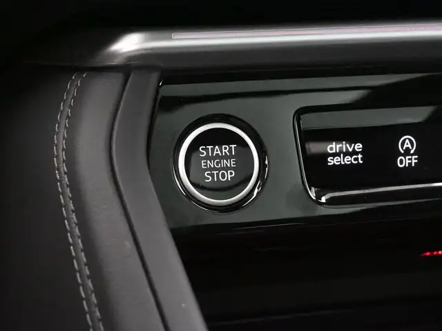 2025 Audi Q5 PROGRESSIVE AWD | SUNROOF | NAVIGATION LOW ,MILEAGE - Photo 19