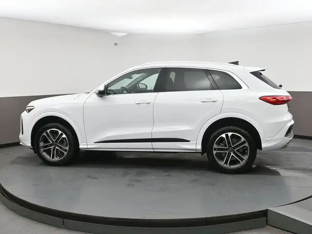 2025 Audi Q5 PROGRESSIVE AWD | SUNROOF | NAVIGATION LOW ,MILEAGE - Photo 34