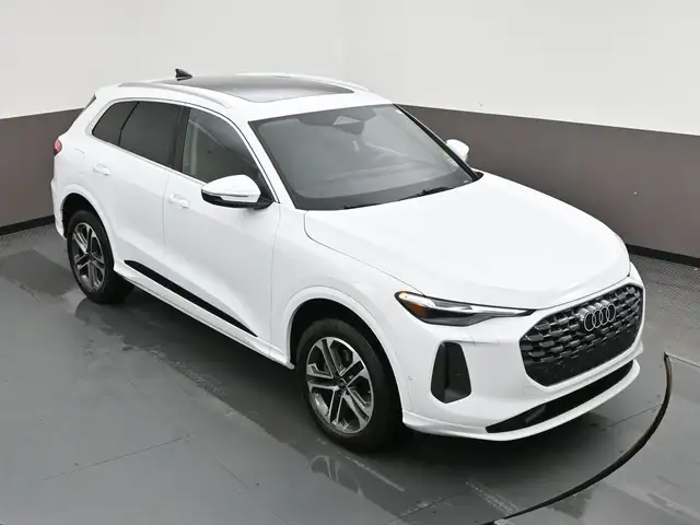 2025 Audi Q5 PROGRESSIVE AWD | SUNROOF | NAVIGATION LOW ,MILEAGE - Photo 39