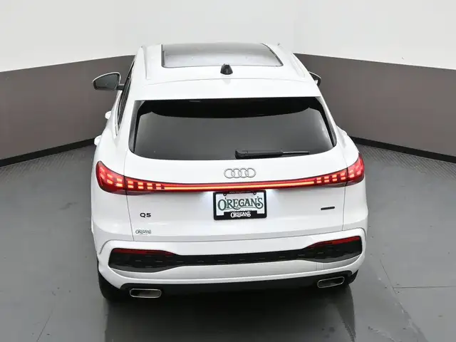 2025 Audi Q5 PROGRESSIVE AWD | SUNROOF | NAVIGATION LOW ,MILEAGE - Photo 44