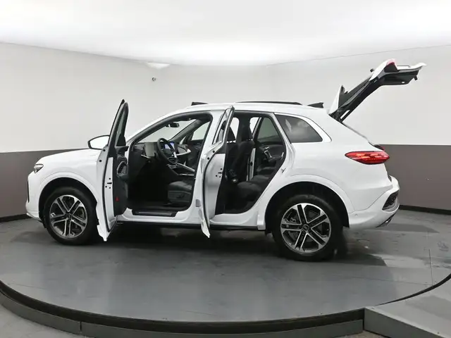 2025 Audi Q5 PROGRESSIVE AWD | SUNROOF | NAVIGATION LOW ,MILEAGE - Photo 51