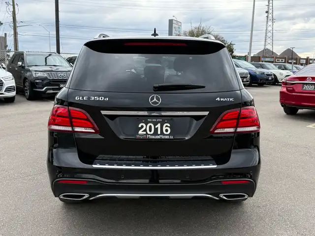 2016 Mercedes-Benz GLE-Class 4MATIC GLE 350d |AMG|ACCIDENT FREE| - Photo 6