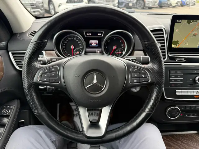 2016 Mercedes-Benz GLE-Class 4MATIC GLE 350d |AMG|ACCIDENT FREE| - Photo 20