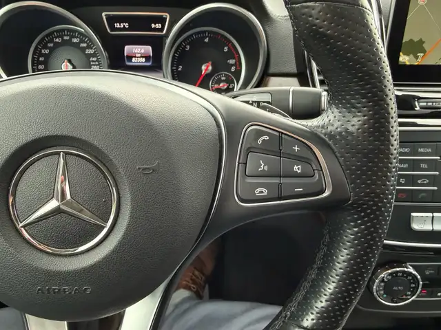 2016 Mercedes-Benz GLE-Class 4MATIC GLE 350d |AMG|ACCIDENT FREE| - Photo 21