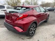 2018 Toyota C-HR XLE - Photo 6