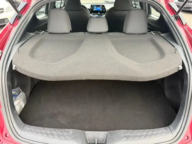 2018 Toyota C-HR XLE - Photo 7