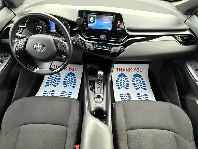 2018 Toyota C-HR XLE - Photo 9