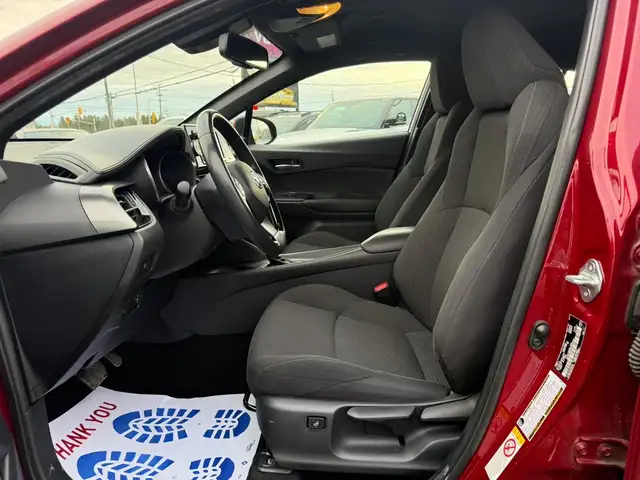 2018 Toyota C-HR XLE - Photo 20