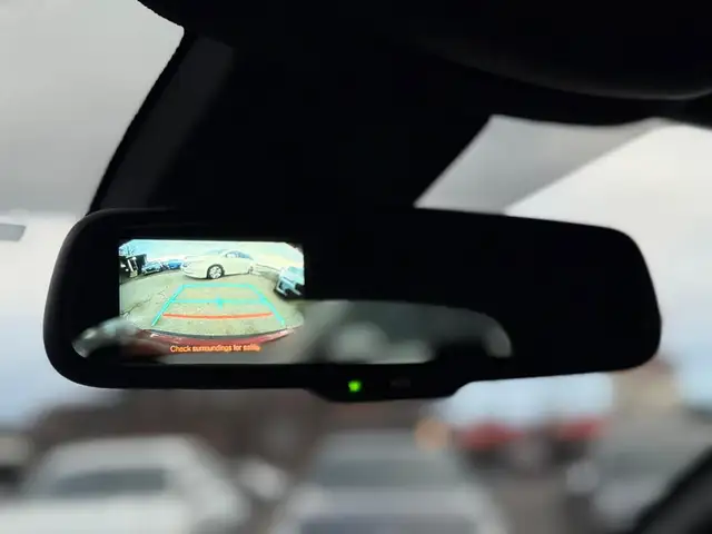 2018 Toyota C-HR XLE - Photo 25