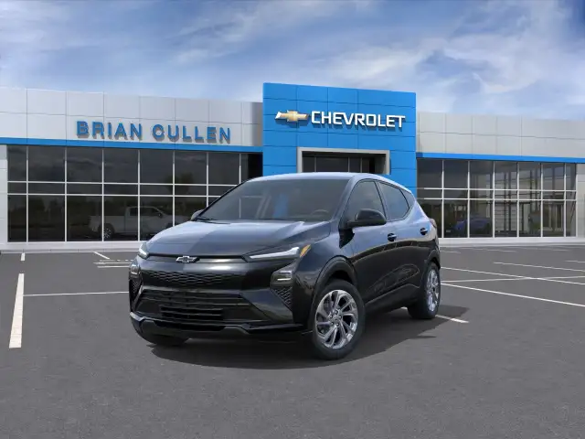 2027 Chevrolet Bolt - Photo 8