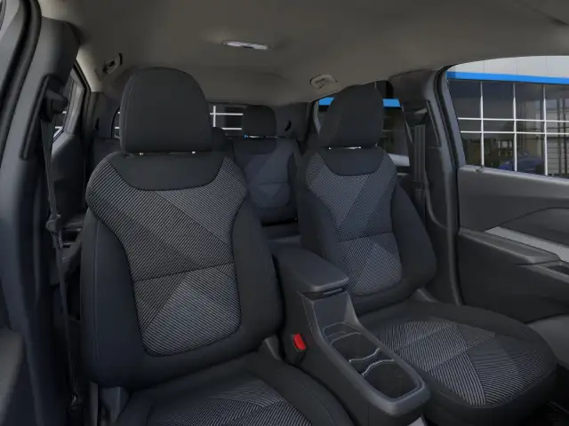 2027 Chevrolet Bolt - Photo 16