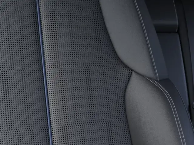2026 Cadillac LYRIQ - Photo 21