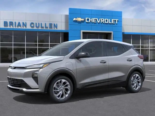 2027 Chevrolet Bolt - Photo 2