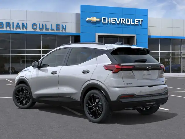2027 Chevrolet Bolt - Photo 3