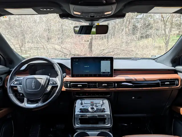 2023 Lincoln Nautilus Reserve- Pano Vista Roof - Back-Up Camera - Photo 13