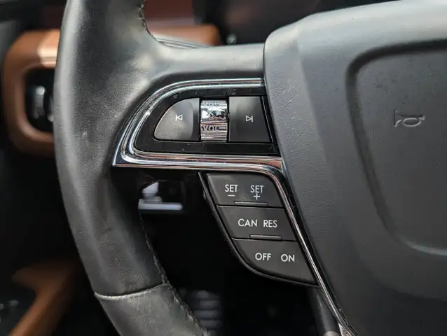 2023 Lincoln Nautilus Reserve- Pano Vista Roof - Back-Up Camera - Photo 15
