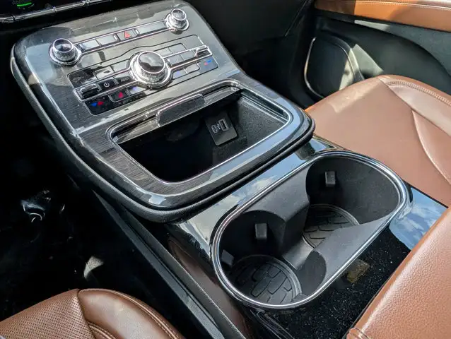 2023 Lincoln Nautilus Reserve- Pano Vista Roof - Back-Up Camera - Photo 19