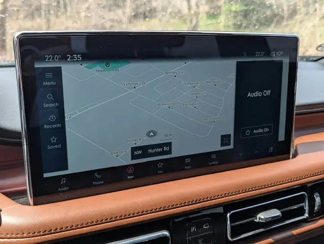 2023 Lincoln Nautilus Reserve- Pano Vista Roof - Back-Up Camera - Photo 23