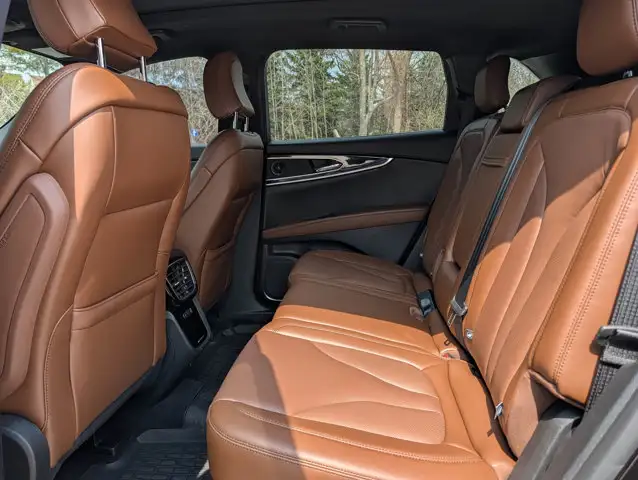 2023 Lincoln Nautilus Reserve- Pano Vista Roof - Back-Up Camera - Photo 30