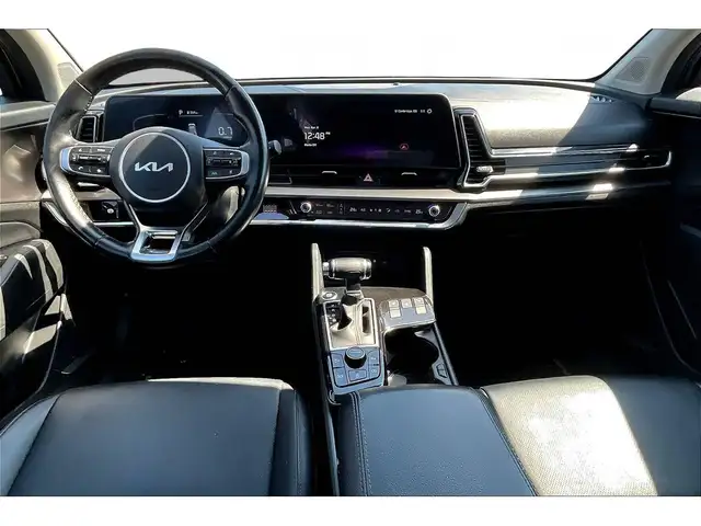 2023 Kia Sportage AWD | LEATHER | PANORAMIC SUNROOF | BLIND SPOT - Photo 4