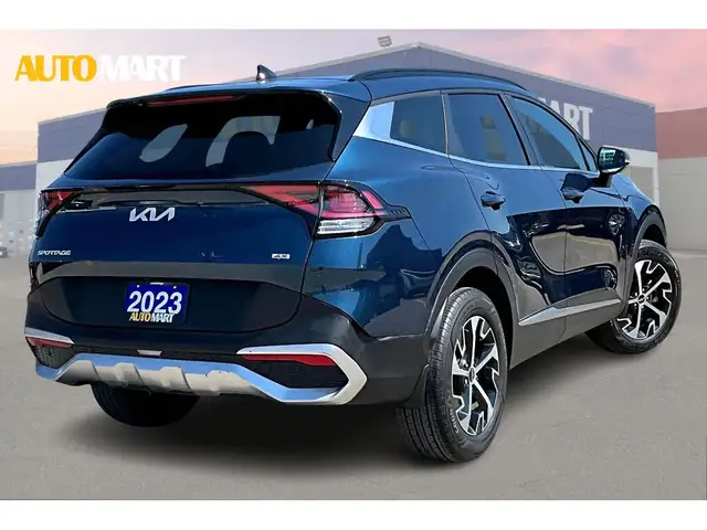 2023 Kia Sportage AWD | LEATHER | PANORAMIC SUNROOF | BLIND SPOT - Photo 7