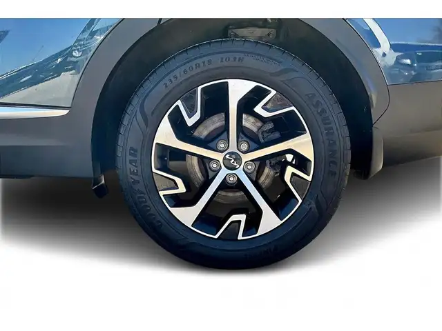 2023 Kia Sportage AWD | LEATHER | PANORAMIC SUNROOF | BLIND SPOT - Photo 34