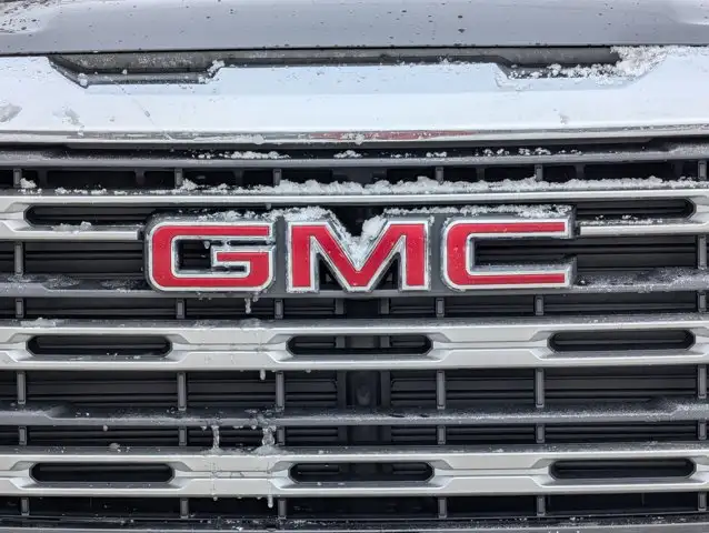 2026 GMC Sierra 1500 SLE- Wi-Fi Hotspot Capable - Photo 7