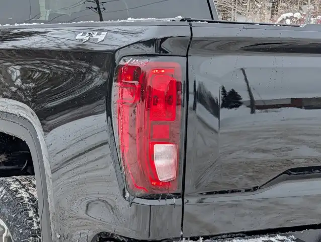 2026 GMC Sierra 1500 SLE- Wi-Fi Hotspot Capable - Photo 13