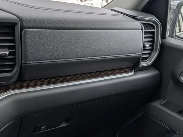 2026 GMC Sierra 1500 SLE- Wi-Fi Hotspot Capable - Photo 26