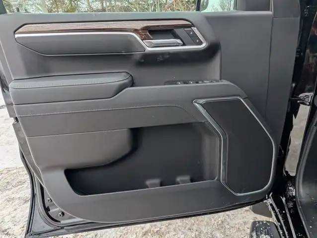 2026 GMC Sierra 1500 SLE- Wi-Fi Hotspot Capable - Photo 33