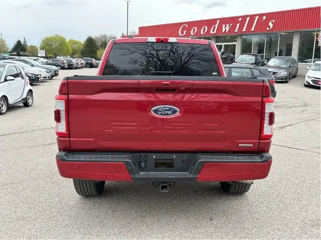 2022 Ford F-150 LARIAT, SUNROOF, POWER RUNNING BOARDS & TAILGATE - Photo 6