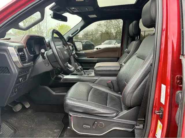2022 Ford F-150 LARIAT, SUNROOF, POWER RUNNING BOARDS & TAILGATE - Photo 13