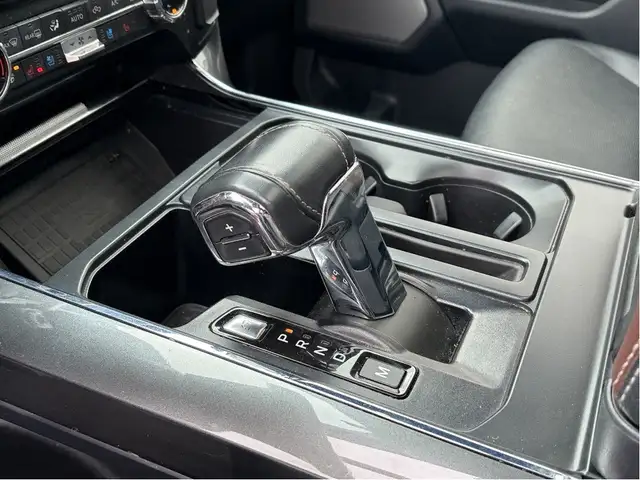 2022 Ford F-150 LARIAT, SUNROOF, POWER RUNNING BOARDS & TAILGATE - Photo 16