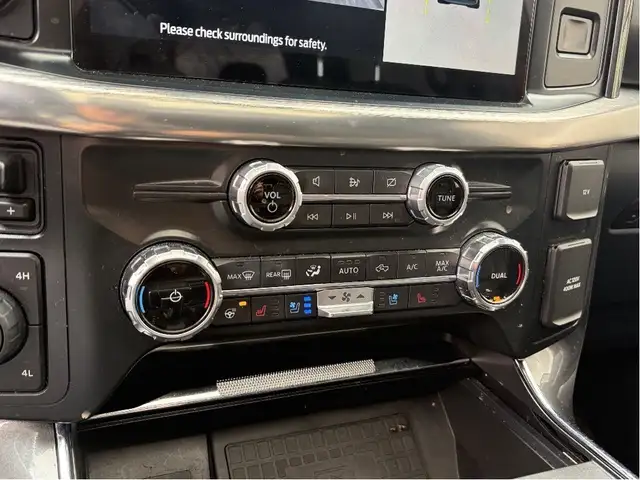 2022 Ford F-150 LARIAT, SUNROOF, POWER RUNNING BOARDS & TAILGATE - Photo 21