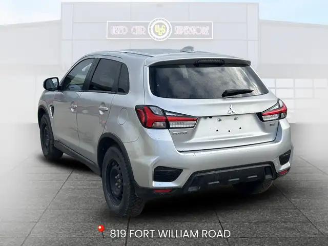 2024 Mitsubishi RVR - Photo 5