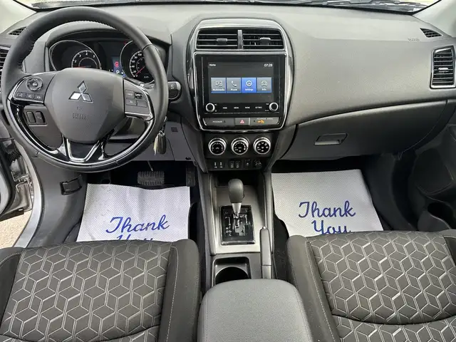 2024 Mitsubishi RVR - Photo 13