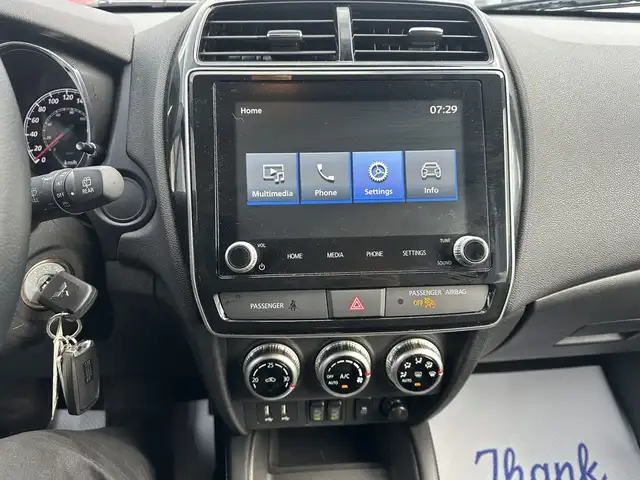 2024 Mitsubishi RVR - Photo 17