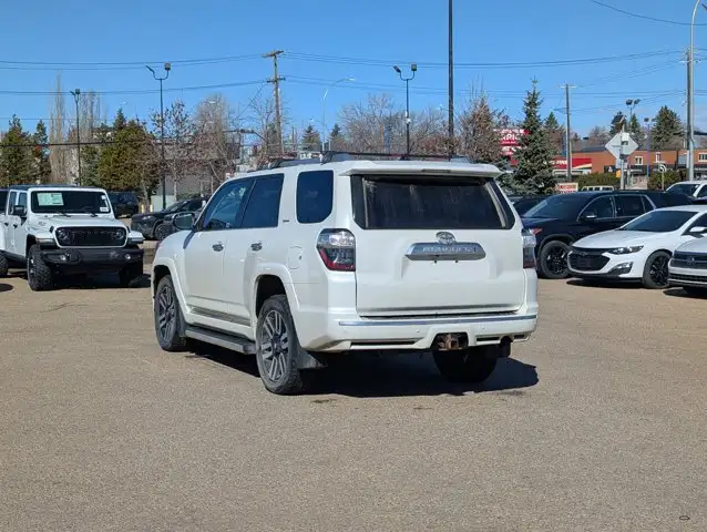 2015 Toyota 4Runner SR5 - Photo 5