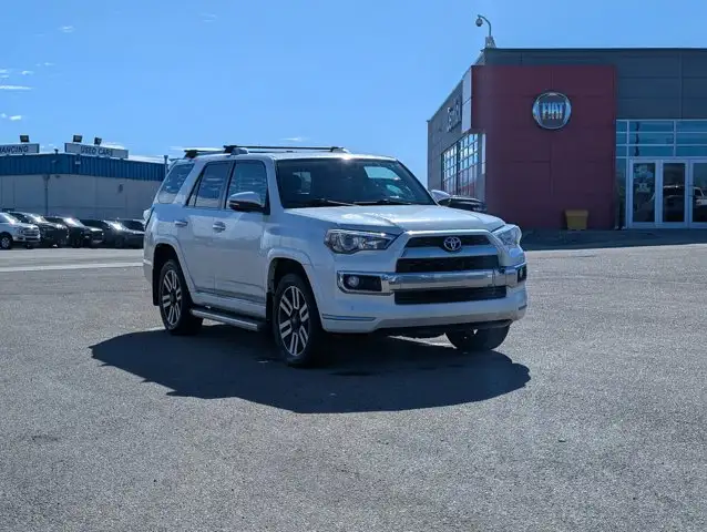 2015 Toyota 4Runner SR5 - Photo 9