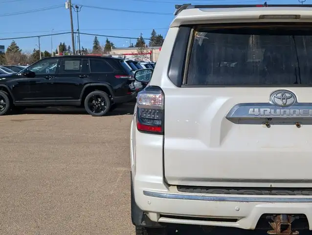 2015 Toyota 4Runner SR5 - Photo 13