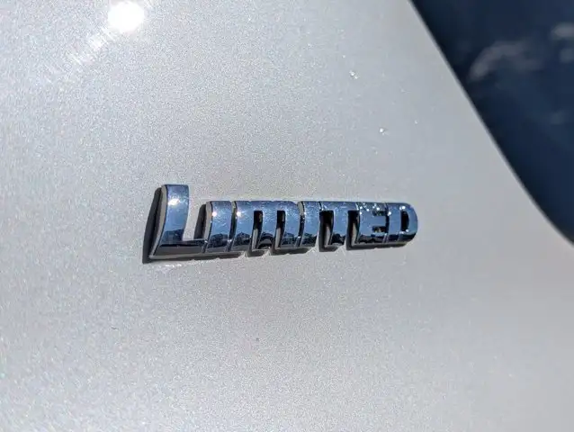 2015 Toyota 4Runner SR5 - Photo 14