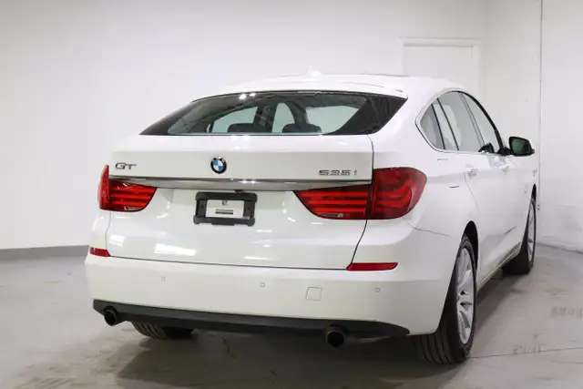 2011 BMW 535i xDrive Gran Turismo | CLEAN CARFAX | NEW ARRIVAL - Photo 6