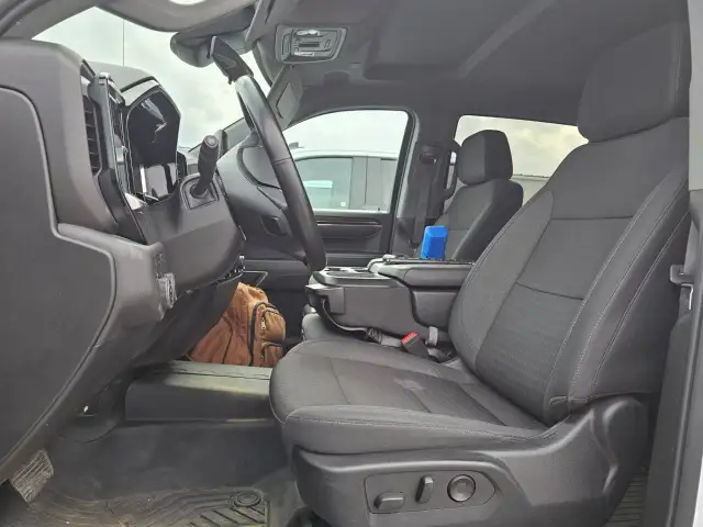 2024 Chevrolet Silverado 1500 - Photo 3