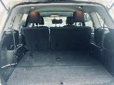 2015 Toyota Highlander AWD 4dr LE - Photo 5