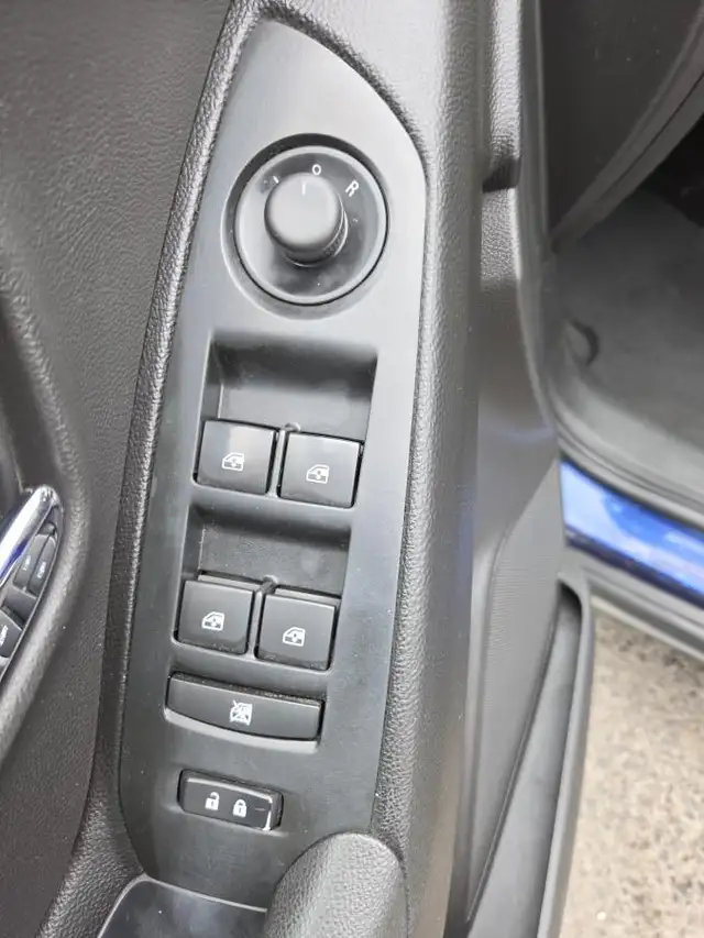 Chevrolet Trax 2016 LS ECONOMIQUE A/C - Photo 17