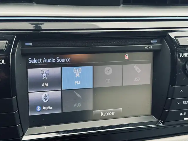 2015 Toyota Corolla LE - Photo 11