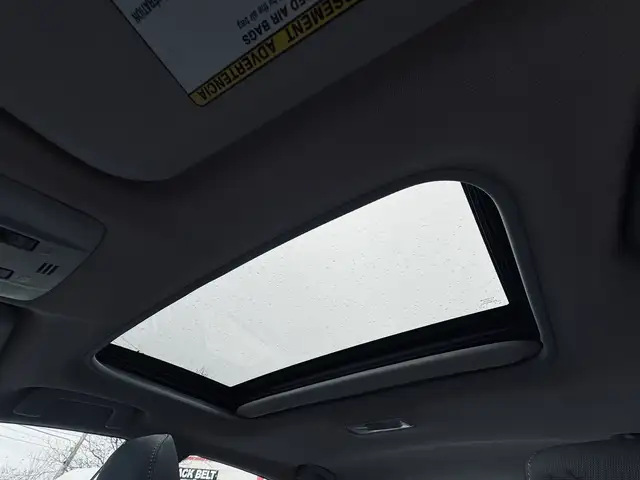 2015 Toyota Corolla LE - Photo 13