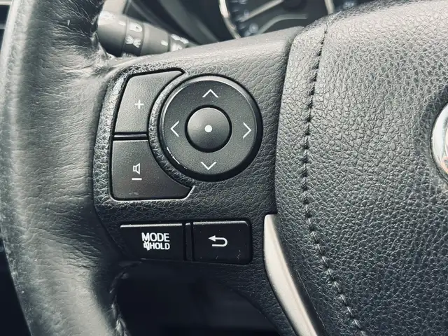2015 Toyota Corolla LE - Photo 16
